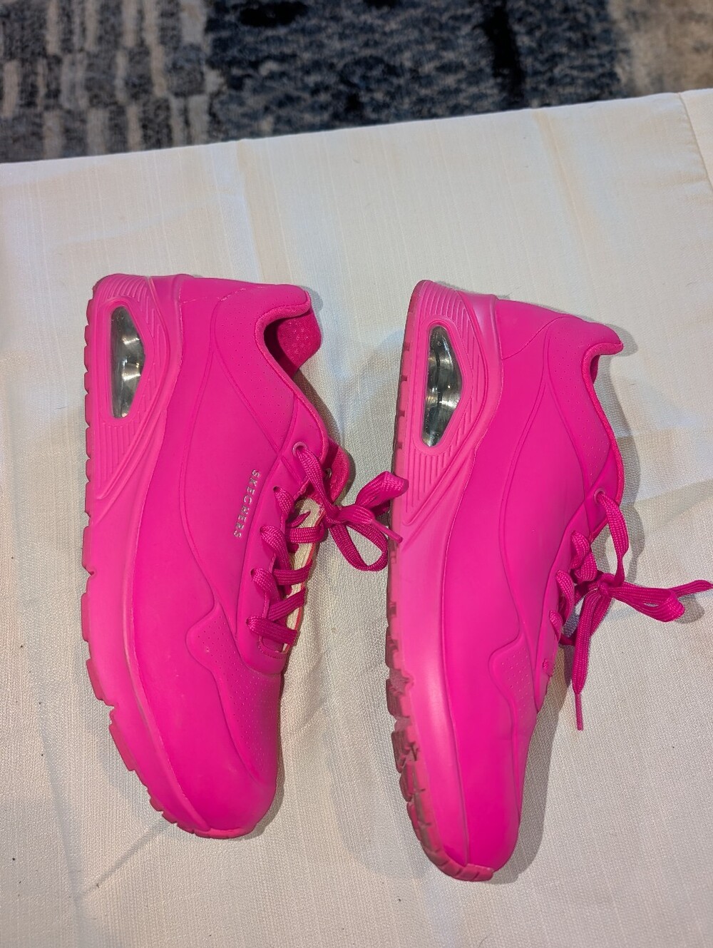 Sketchers Uno Night Shades Hot Pink Sneakers